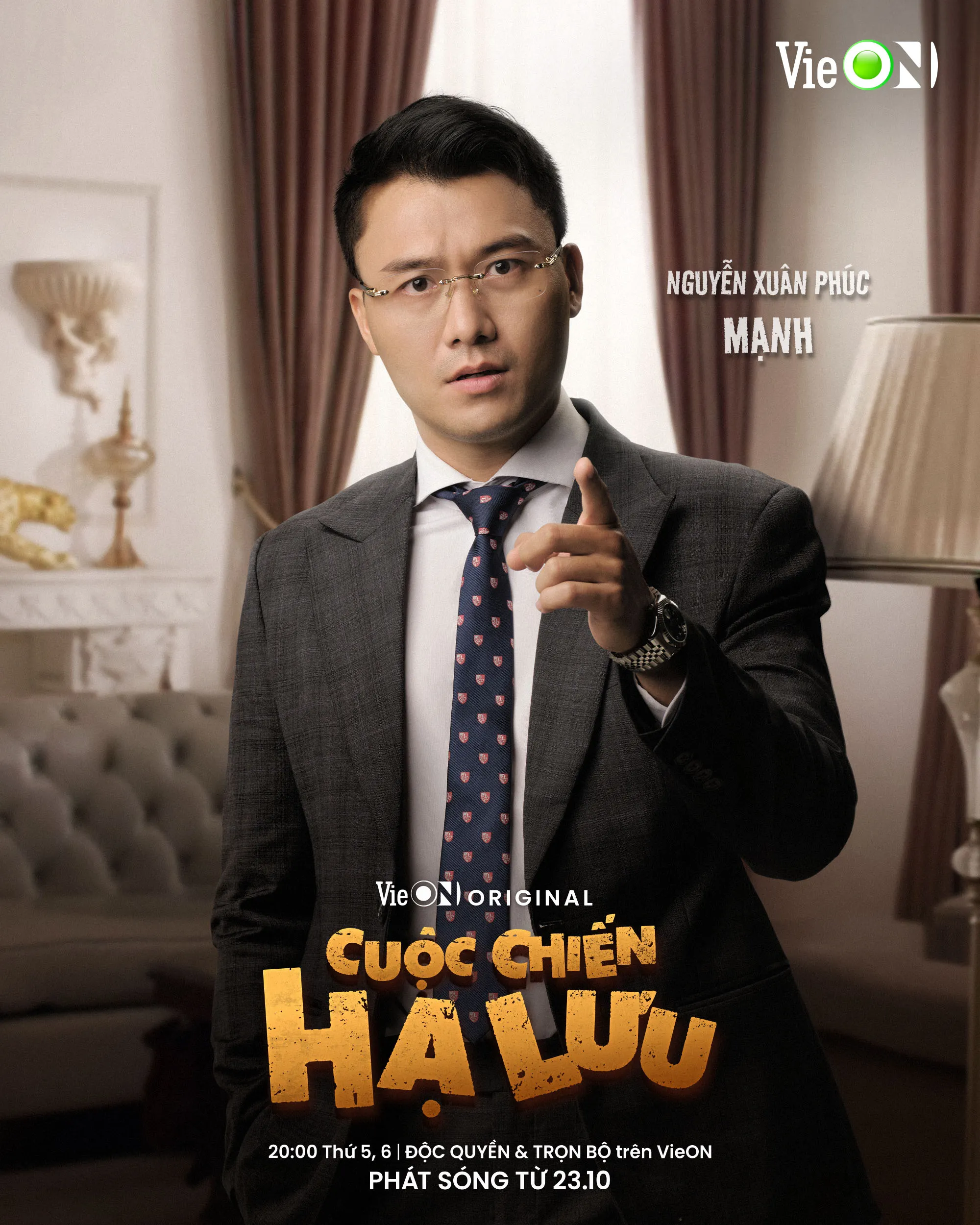 Nguyễn Xuân Phúc đóng vai Mạnh trong phim Cuộc Chiến Hạ Lưu.