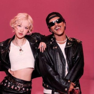 sự kết hợp của rose và bruno mars trong apt