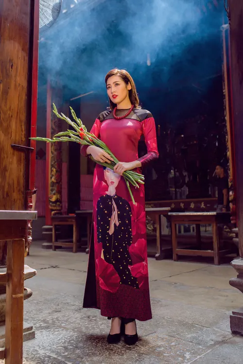 Áo dài của Adrian Anh Tuấn x Chinh - elle man 15