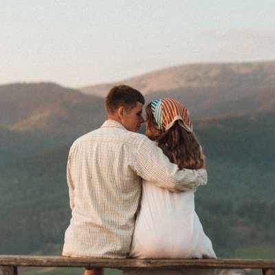dấu hiệu người yêu cũ muốn hàn gắn