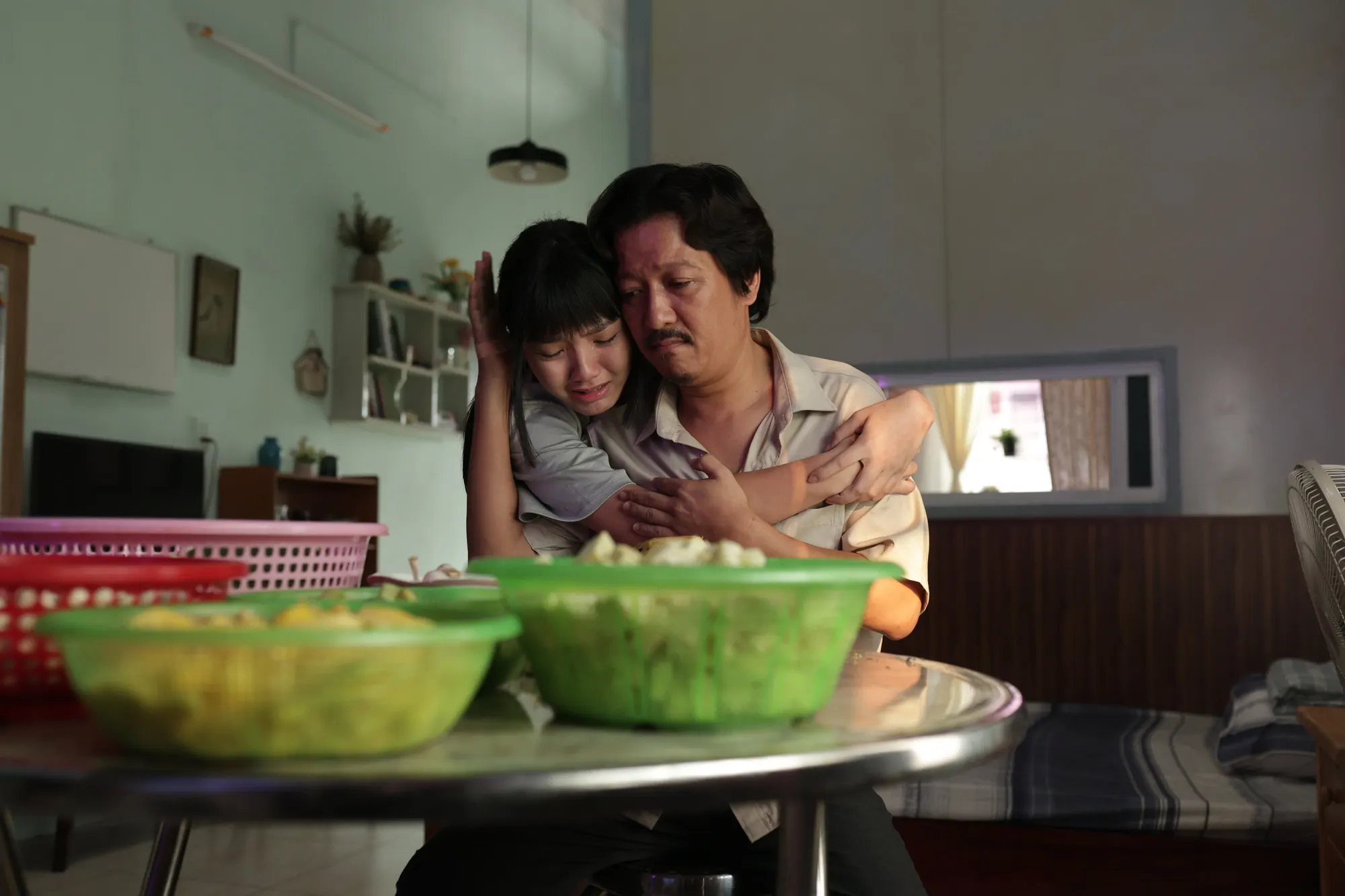 Phim Tết 2026 - Nhà Ba Tôi Một Phòng với sự tham gia đóng chính của Trường Giang và Minh Anh.