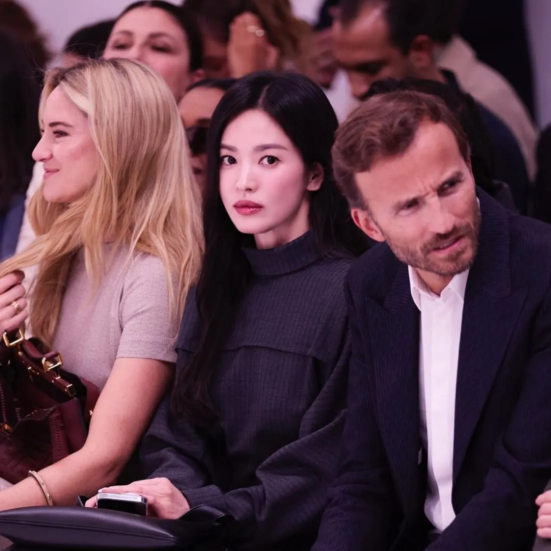 Song Hye Kyo phong cách sống bình yên và hạnh phúc