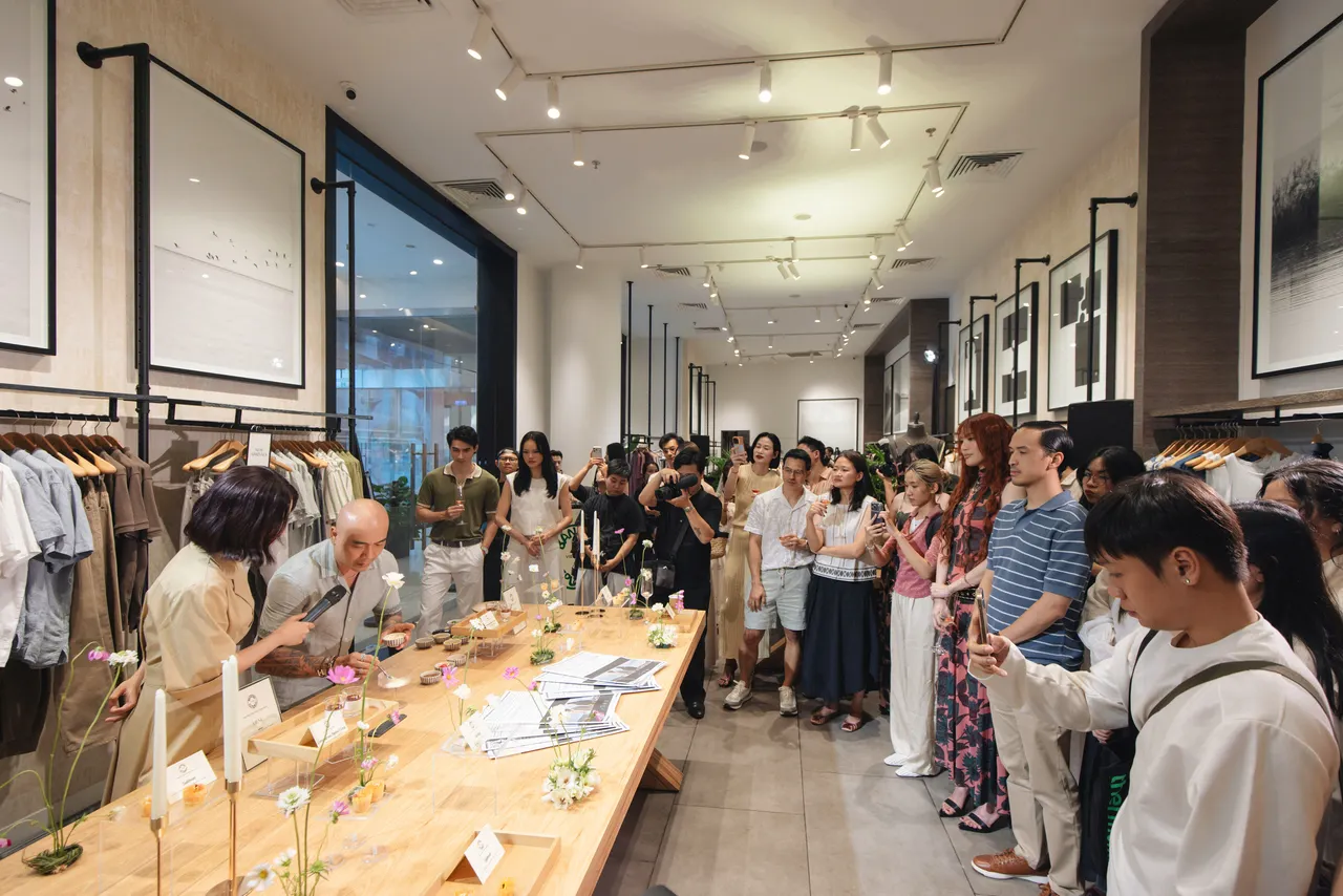 đầu bếp Ngô Thanh Hòa đã mang đến một thực đơn được lấy cảm hứng từ BST Xuân Hè của Banana Republic