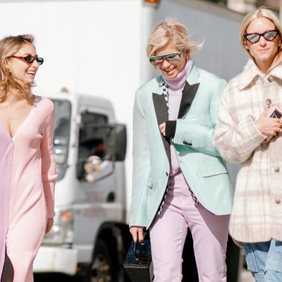 cách phối trang phục pastel - street style
