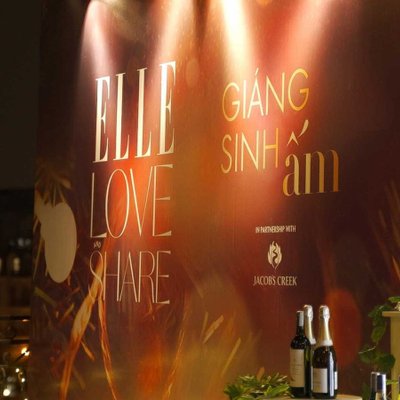 elle giáng sinh