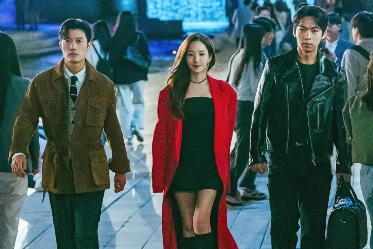 Park Min Young diện trench coat <mark class=