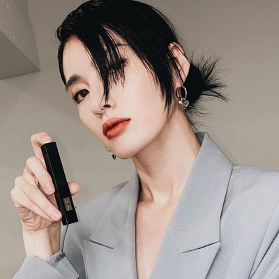 Học cách trang điểm "đẹp trai" như Monika - Street Woman Fighter.
