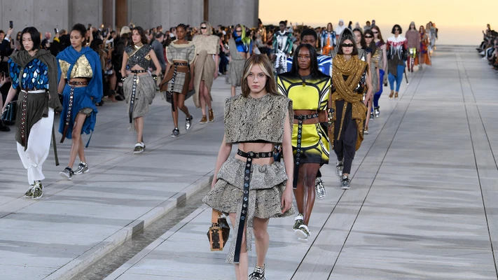Louis Vuitton Resort 2023 finale