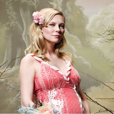 Nữ diễn viên Kristen Dunst xác nhận mang thai trong bộ ảnh mới của Rodarte