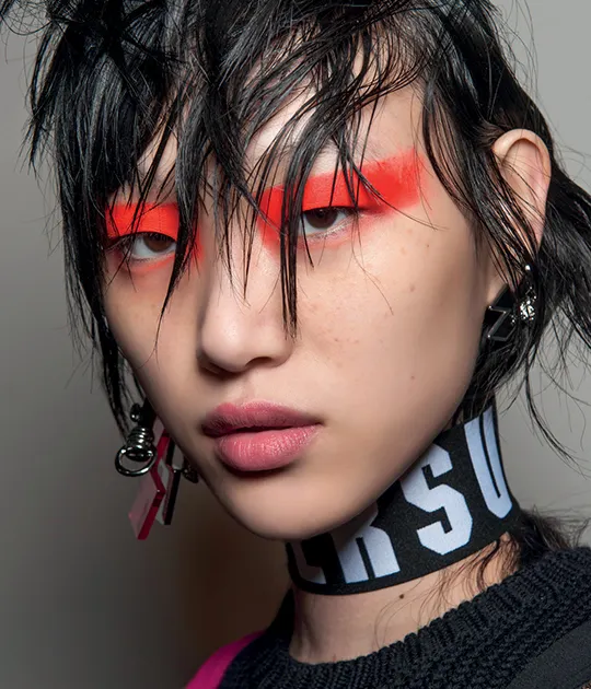 Xu hướng trang điểm mùa Thu - Đông 2017 Xu hướng trang điểm mùa Thu - Đông 2017