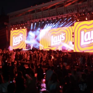 elle việt nam snack khoai tây lay's 12