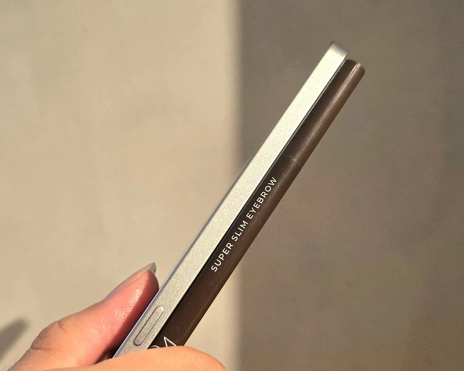 Samsung Galaxy S25 Edge.
