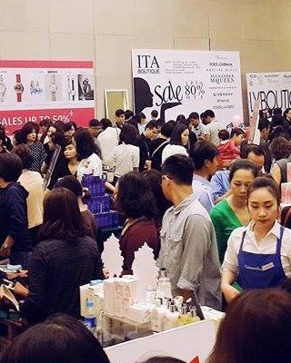 ELLE shopping fun Ha Noi 01