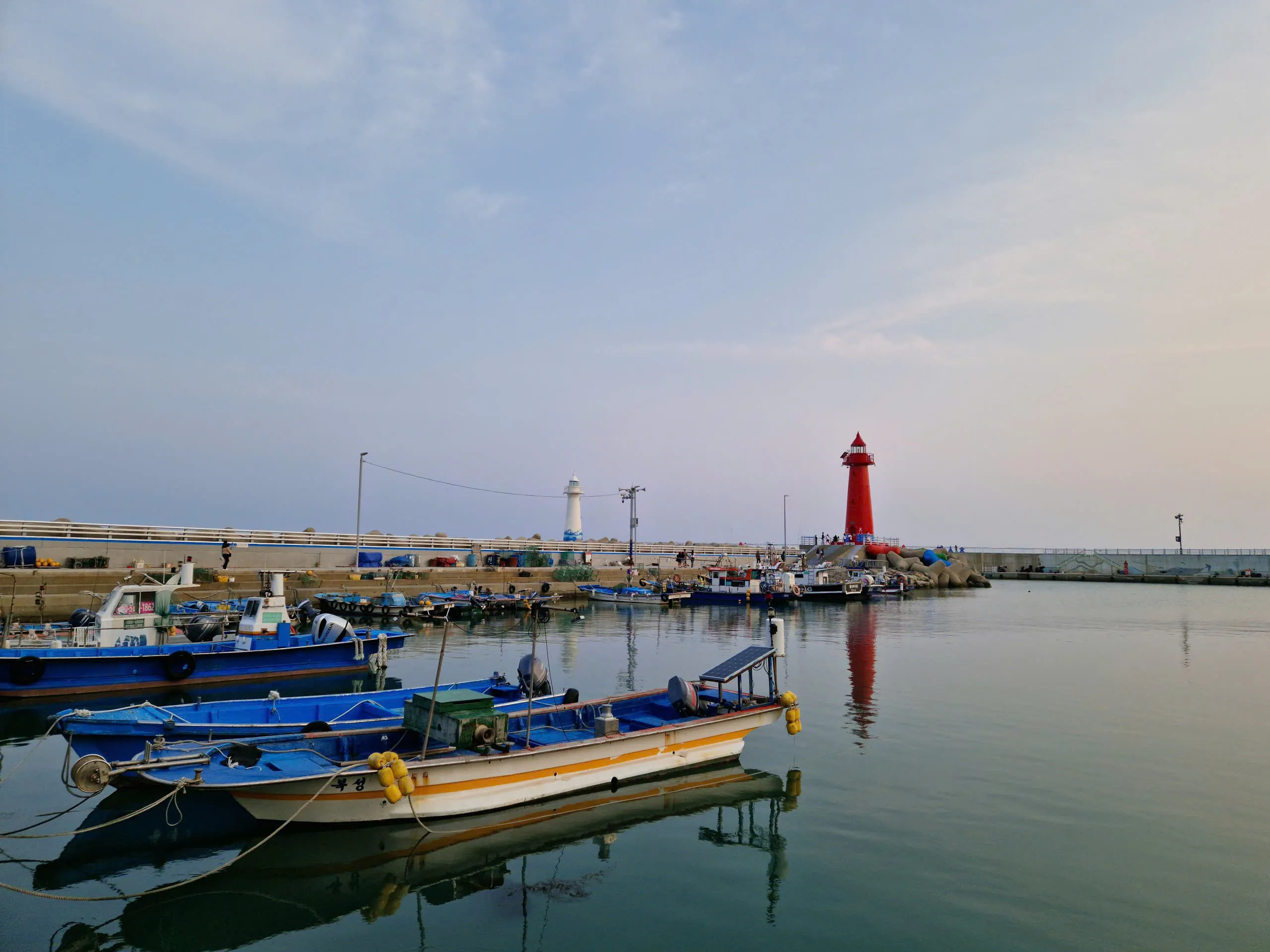 Ngắm làng chài bình dị ở biển - thành phố Busan.