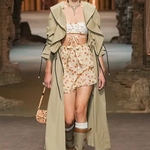 CD xuân hè 2023 look 50