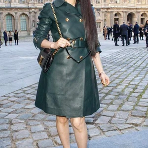 Học tập bí quyết thời trang U40 đẳng cấp của Phạm Băng Băng - ELLE VN