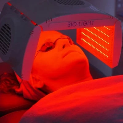 LED light therapy - Phương pháp làm đẹp không xâm lấn từ ánh sáng LED