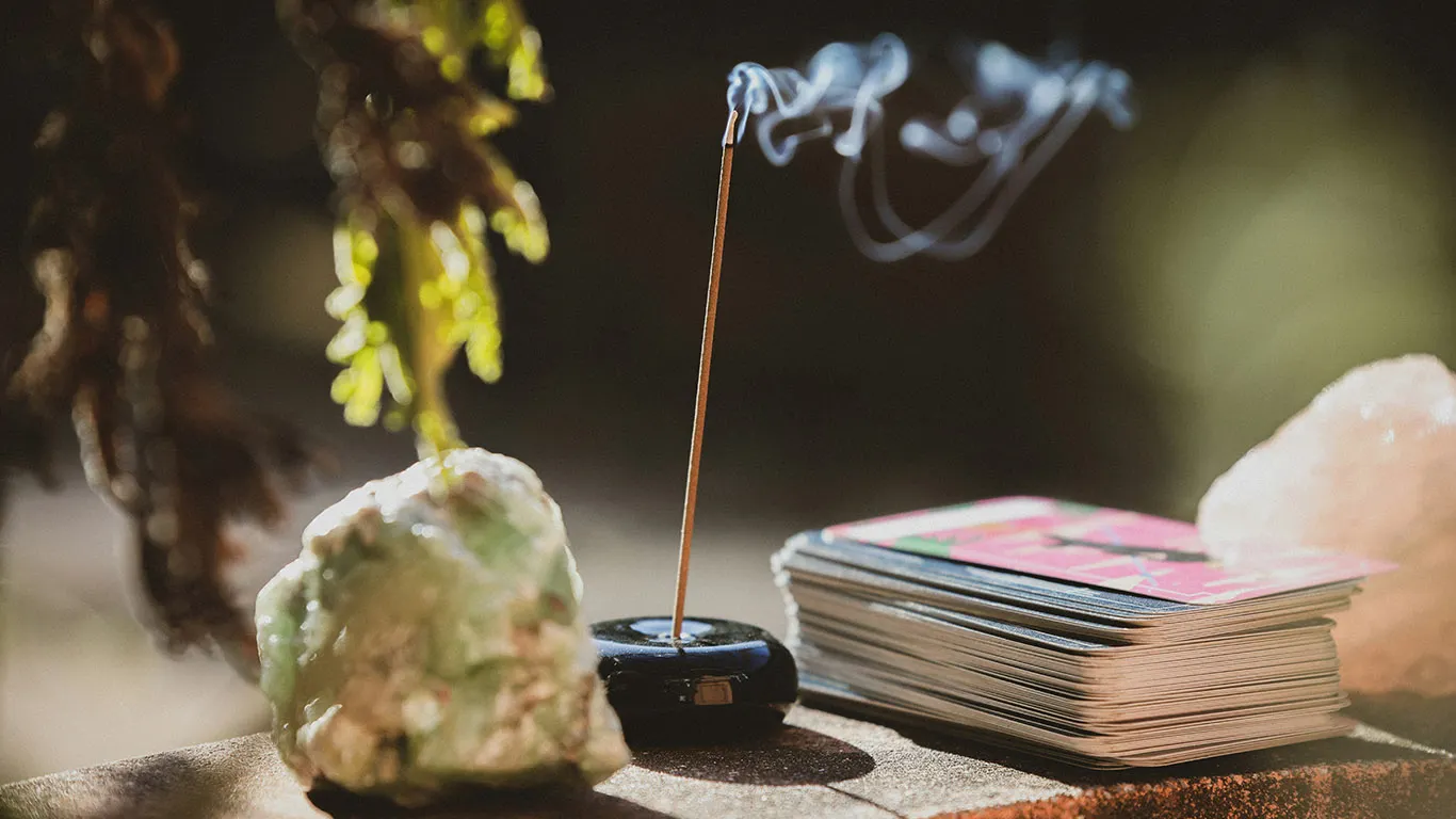 Trầm hương quà tặng cho cô nàng hệ tâm linh
