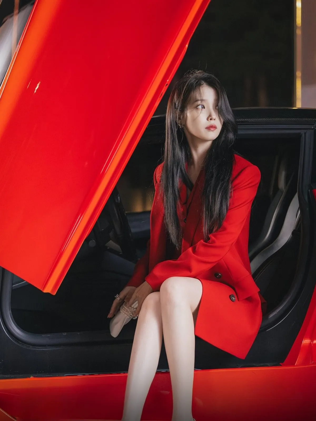 IU trong vai Seong hee joo của perfect crown