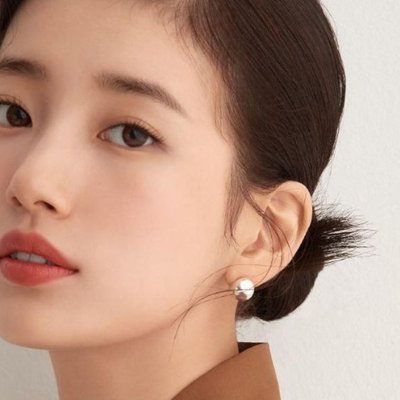 suzy búi thấp