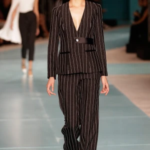 Tuần lễ Thời trang ELLE Thailand Xuân Hè 2016