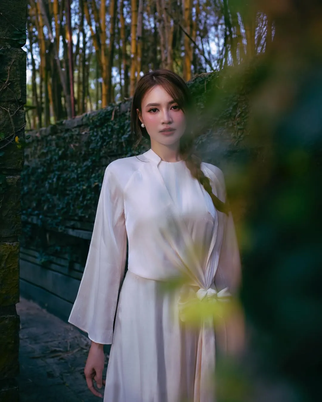 Áo dài dáng cổ yếm