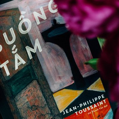 buồng tắm văn học nước ngoài