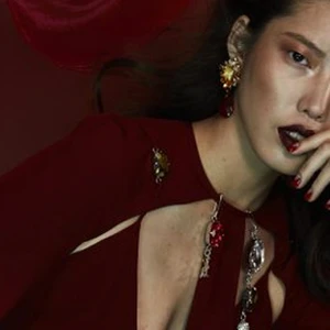 Bộ ảnh Beauty Màu đắm say