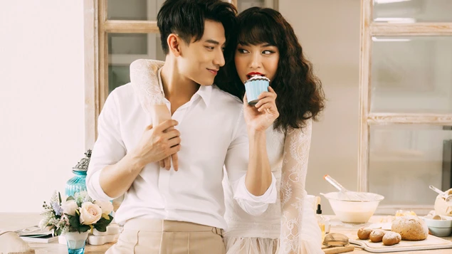 Isaac hóa soái ca vào bếp trong teaser MV mới