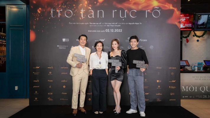 tro tàn rực rỡ