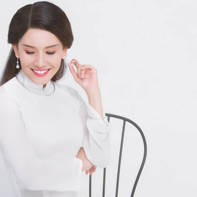 nu hoang bolero hoang thuy hang - elle vietnam feature