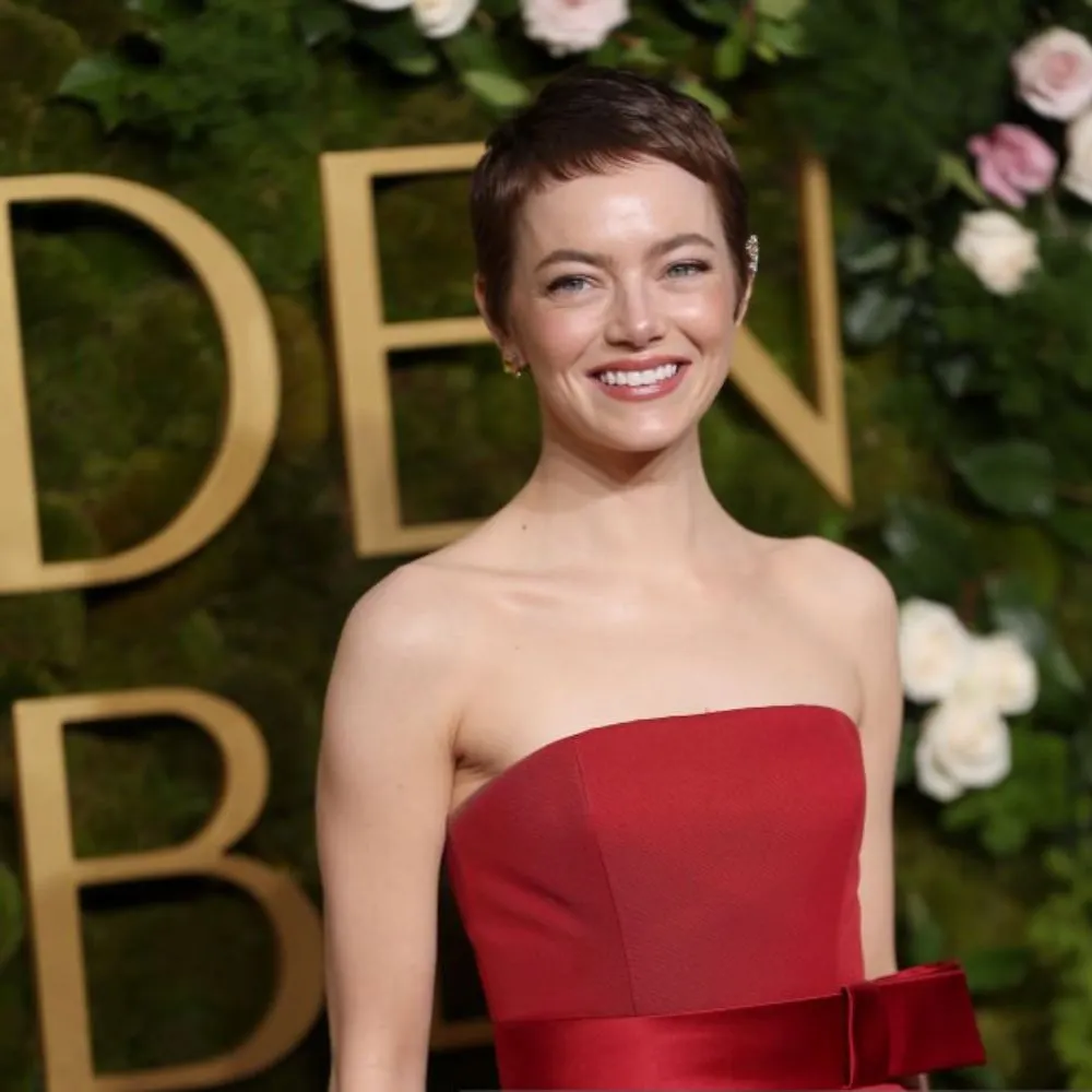 Emma Stone cùng mái tóc pixie tại Golden Globe Awards