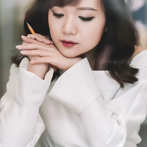 nha thiet ke giao linh phong van voi elle vietnam