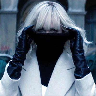 Thời trang trong phim Atomic Blonde của nữ điệp viên Charlize Theron
