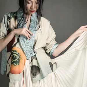 Diễn viên múa Linh Nga trong thiết kế của NTK Li Lam 09