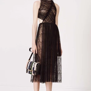 bo-suu-tap-thoi-trang-jason-wu-pre-fall-2016 23
