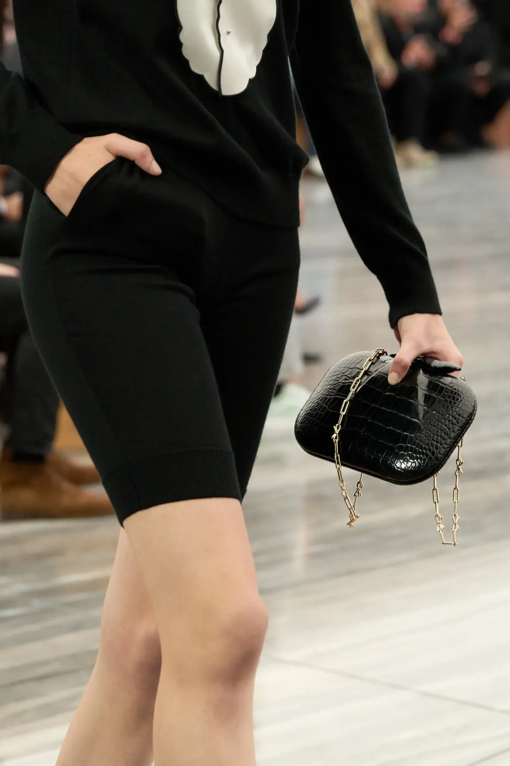 túi xách hộp đen BST Dior SS26