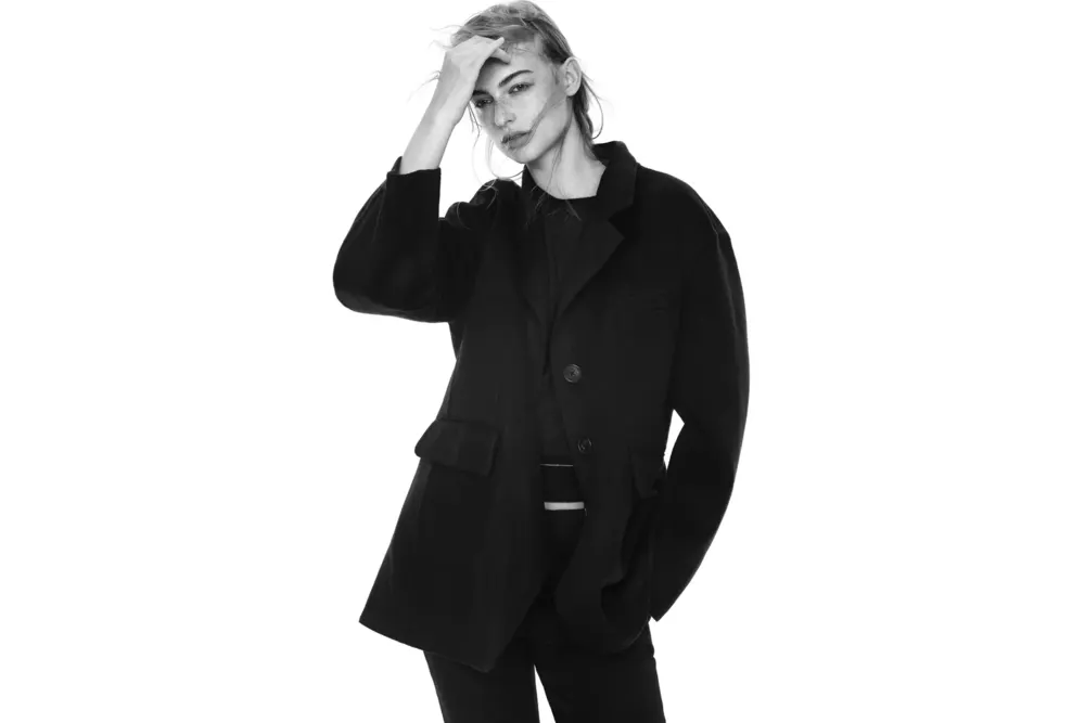 vest đen Jil Sander