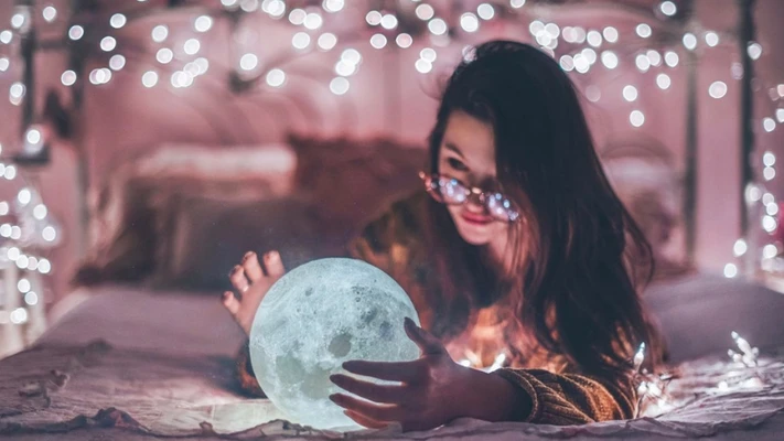 elle việt nam biểu tượng may mắn 7