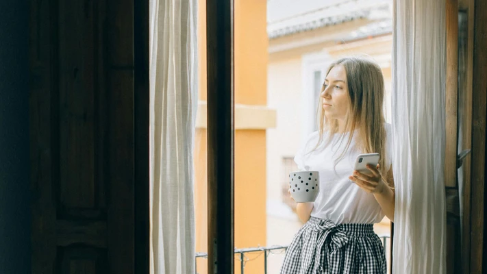 đặc điểm của những người cài đặt điện thoại ở chế độ im lặng