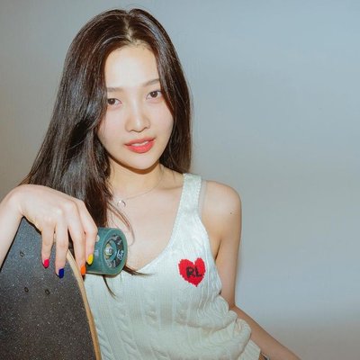 tanktop hè 2023 phong cách