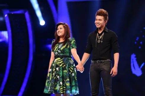 Minh Thùy và Đông Hùng cùng phải hát sing-off