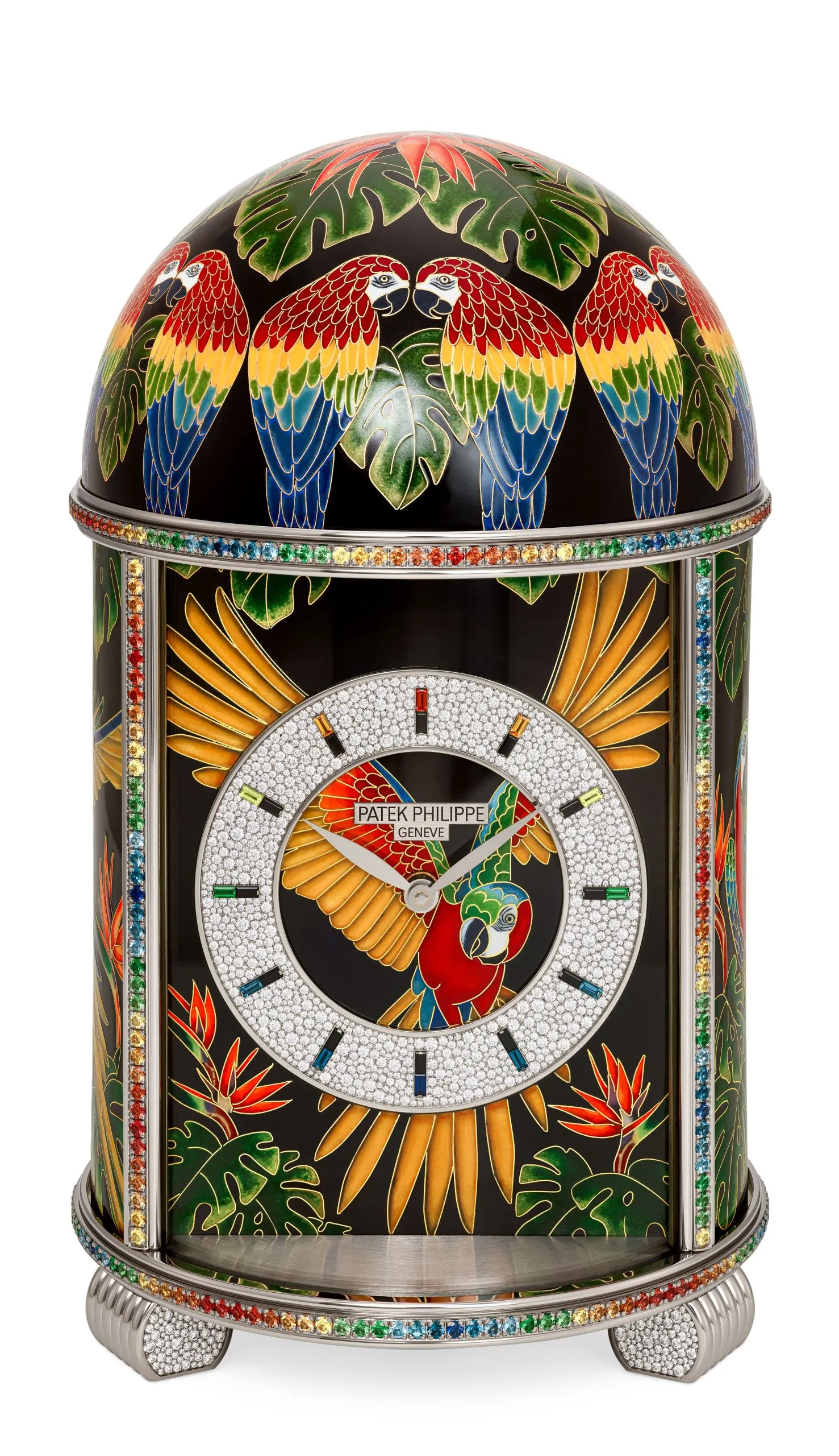 Đồng hồ vòm để bàn Reference 22000M-001 mang tên "Macaws"