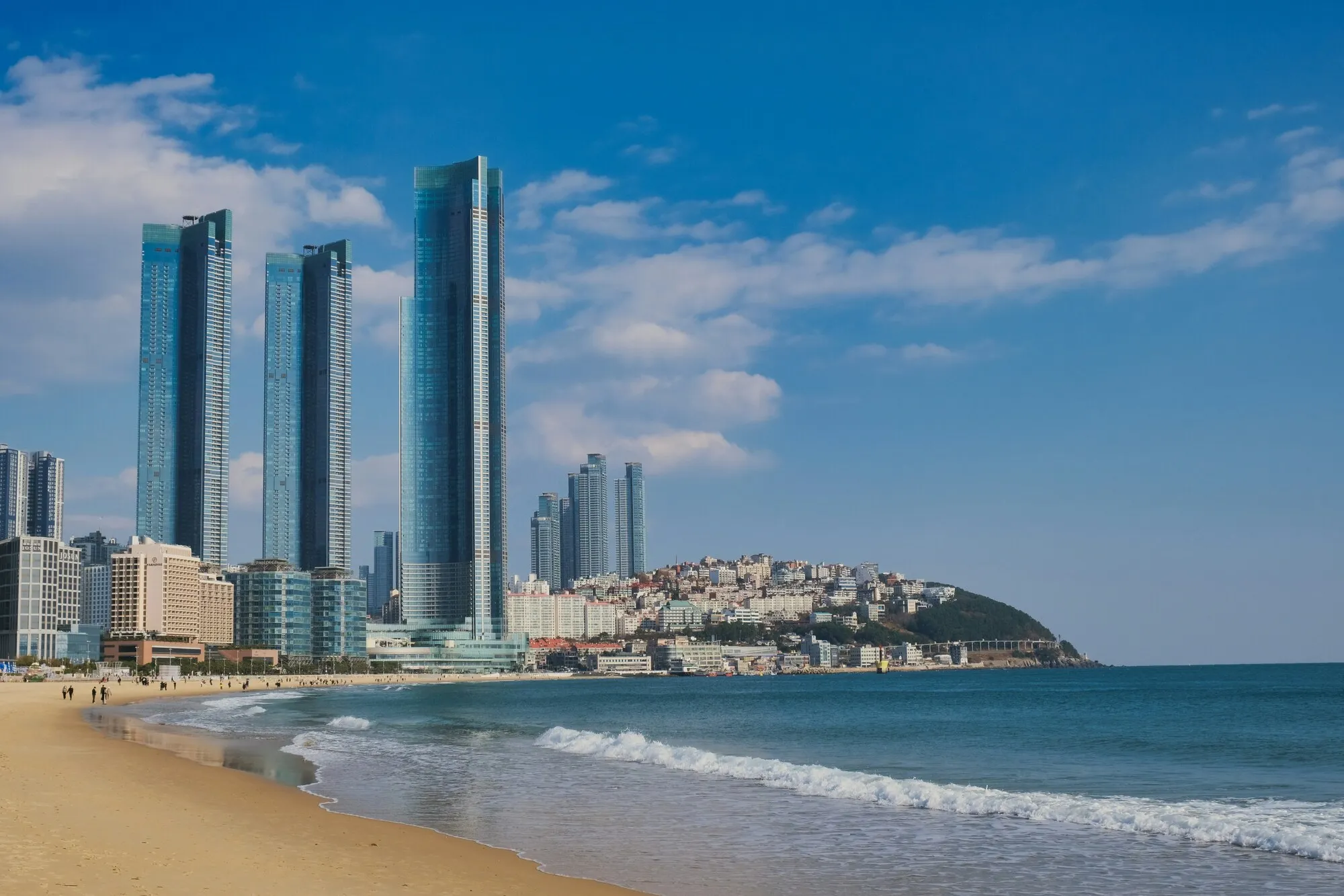 Bãi biển Haeundae nổi tiếng ở Busan.