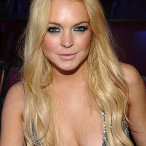 Lindsay Lohan không muốn quay lại Hollywood - ELLE.VN