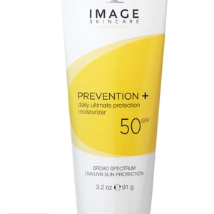 elle beauty awards kem chong nang 10