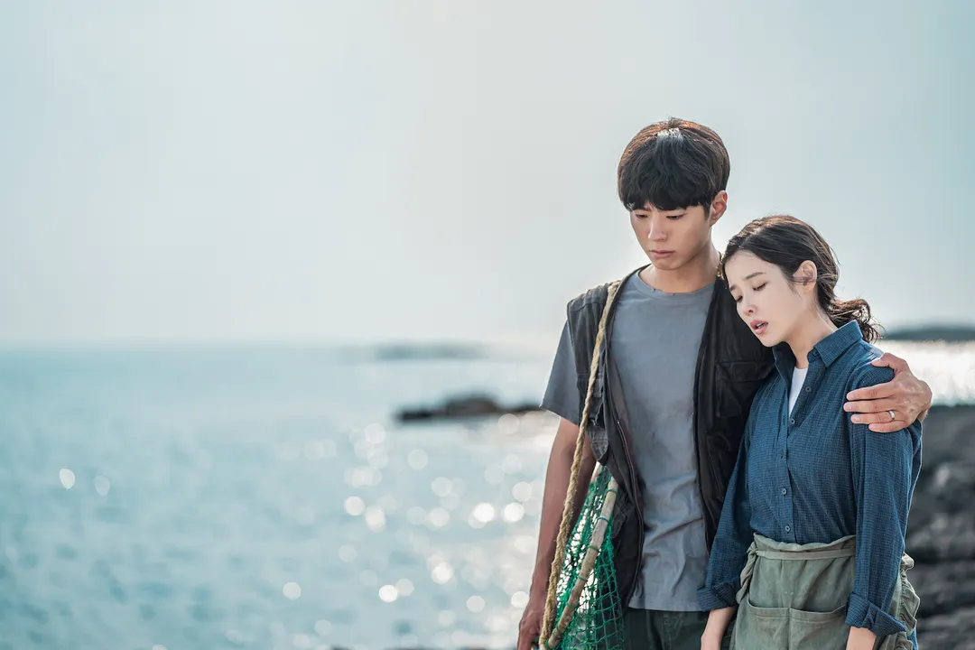 elle-top-phim-Han-nua-dau-nam-2025 (14)