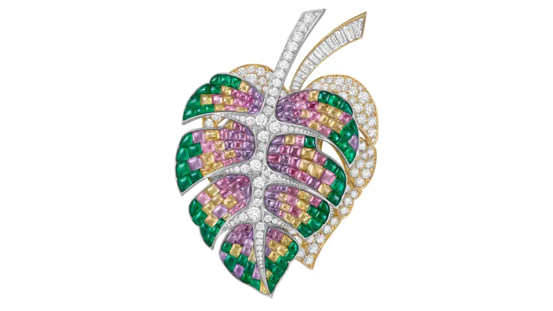 Trâm cài từ BST Treasure Island VAN CLEEF & ARPELS