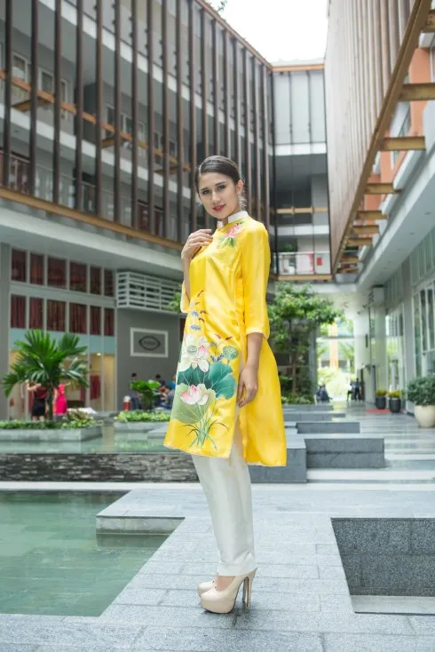 ao dai peoby