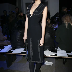 emily-ratajkowski-altuzarra